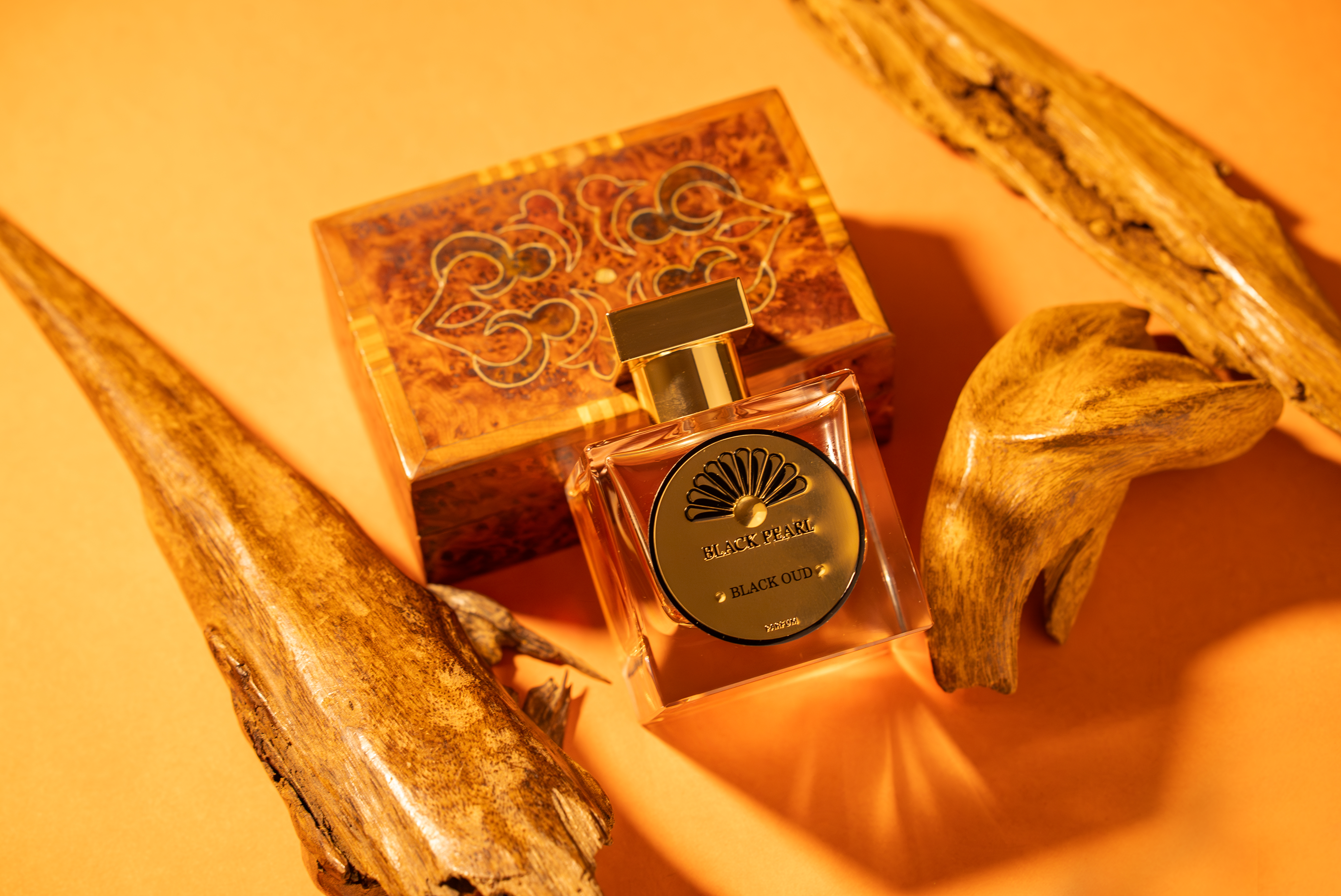 AL OUD AL ASWAD KOHL